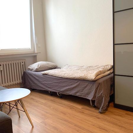 Apartment In Koeln / Cologne Mit Allem Drum Und Dran Luaran gambar